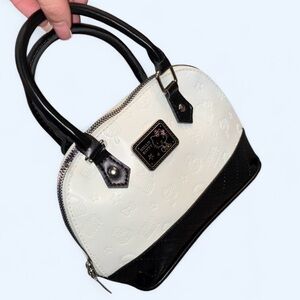 Sanrio Hello Kitty Mini Purse – New